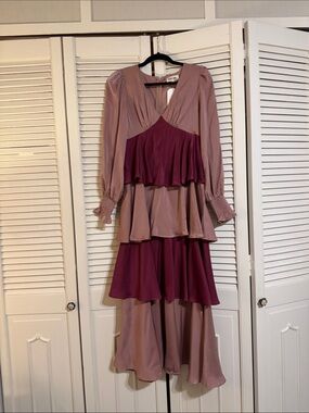 NWT TIERED MAXI DRESS